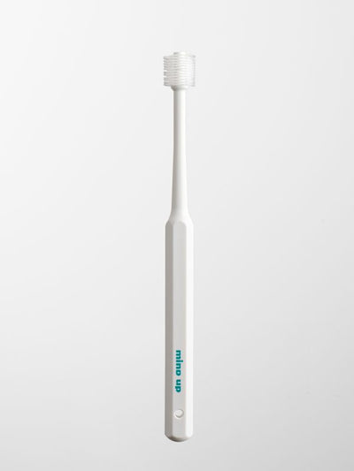 Mind Up Japan 360 Cylinder Head Cat Toothbrush NYANKO CARE